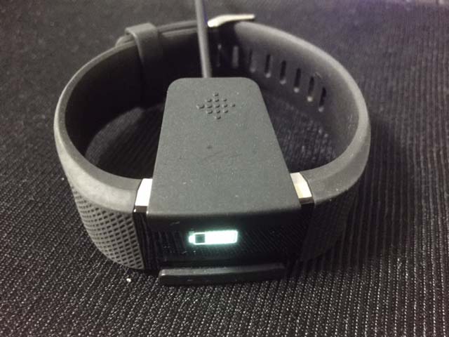Fitbit Charge 2を充電するタイミングとは。
